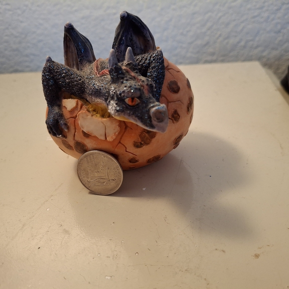Dragon Figurine Emerging from Egg - Picture 5 of 5